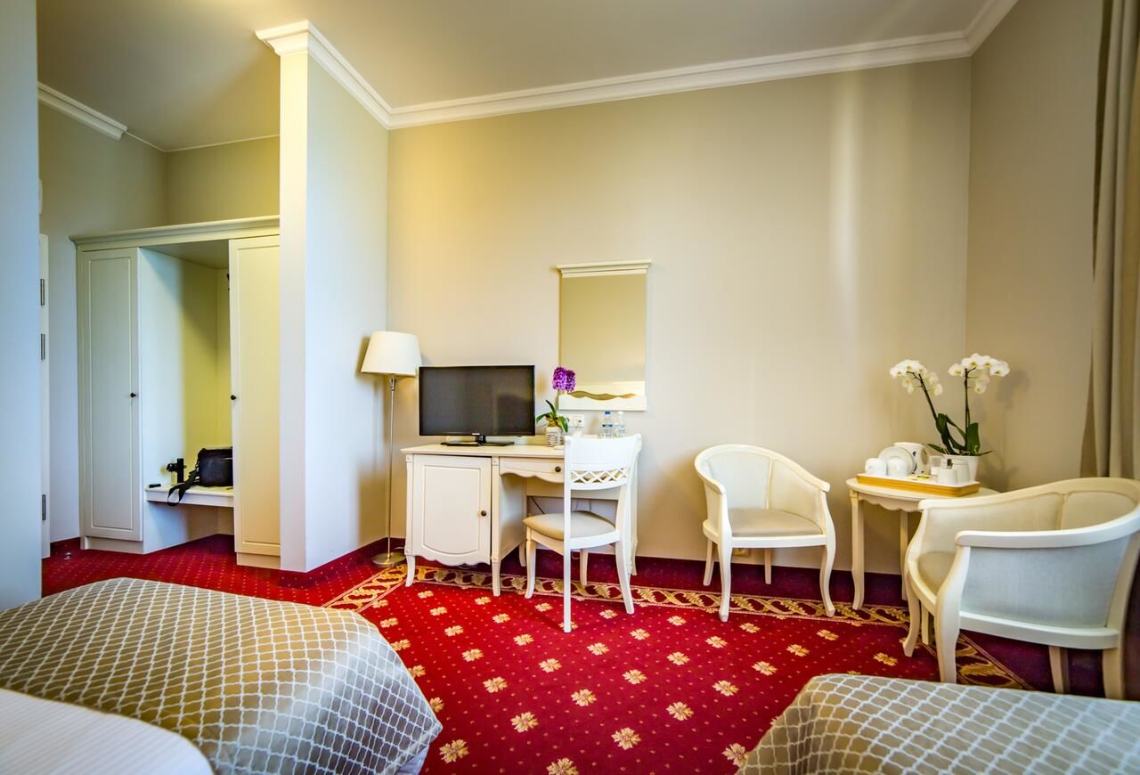 Курортные отели Hotel Sobienie Królewskie Sobienie Szlacheckie-26